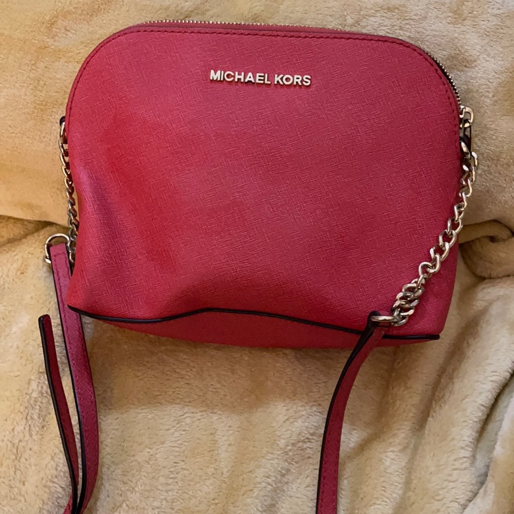 Dark pink Michael Kors shoulder bag